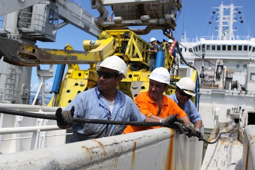 Crew-works-aboard-CS-Tyco-Resolute-to-lay-cable